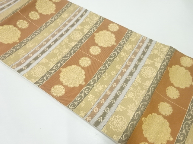 川島織物製　横段に華紋模様織出し袋帯